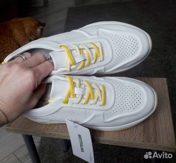 Кроссовки натуральная кожа