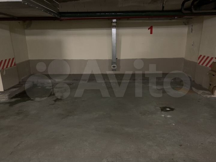 Машиноместо, 24 м²