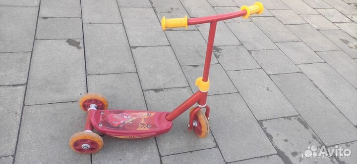 Самокат детский трехколесный