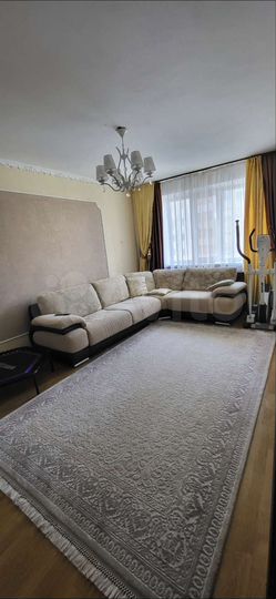 4-к. квартира, 84 м², 8/10 эт.