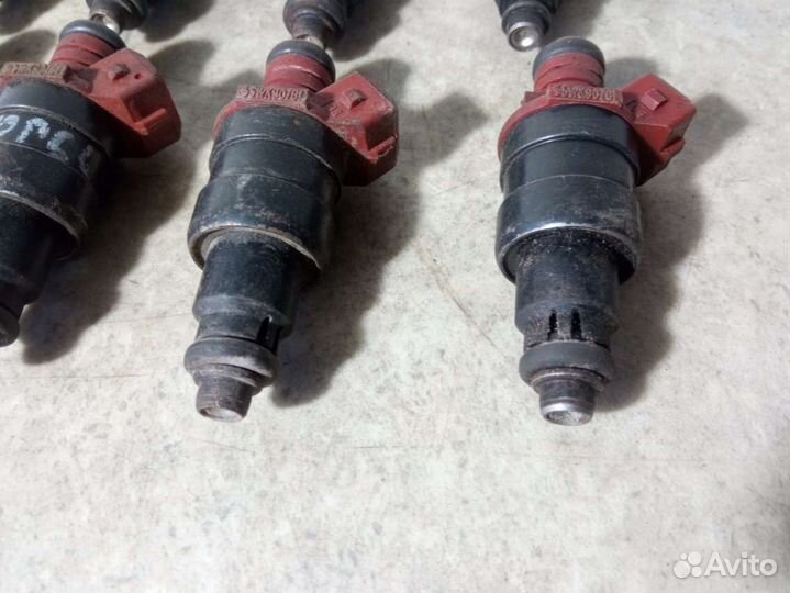 Форсунка Opel Vectra B 90501588