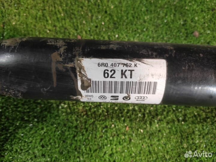 Полуось (привод) передний правый Volkswagen Polo