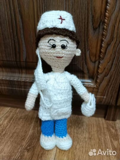 Кукла доктор