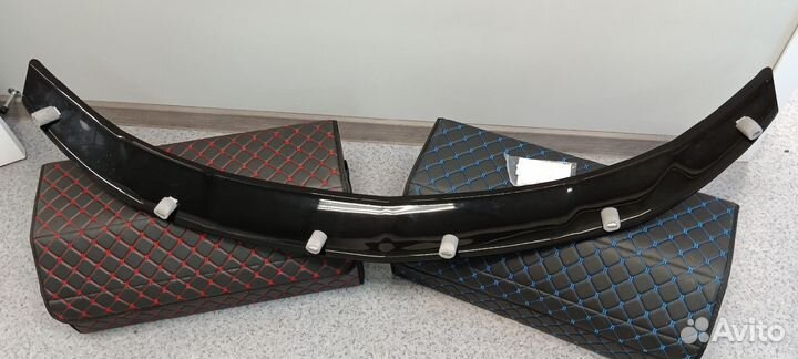 Дефлектор капота Mitsubishi Pajero Sport R2201