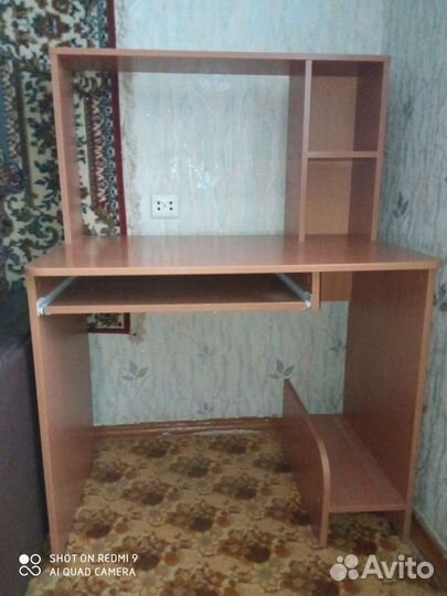 Компьютерный стол