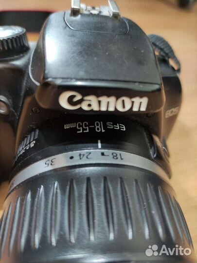 Зеркальный фотоаппарат Canon 1000d с объективом