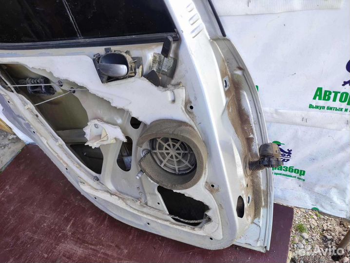 Дверь задняя левая Peugeot 206