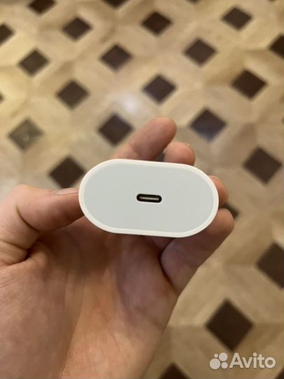 Зарядка iPhone 20w комплект (блок+кабель)