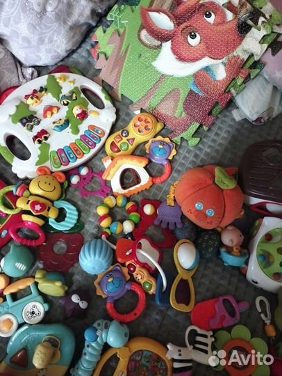 Игрушки погремушки пакетом для малышей