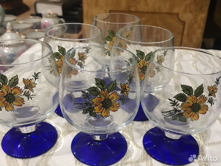 Бокалы рюмки Цветное стекло Чехия Винтаж