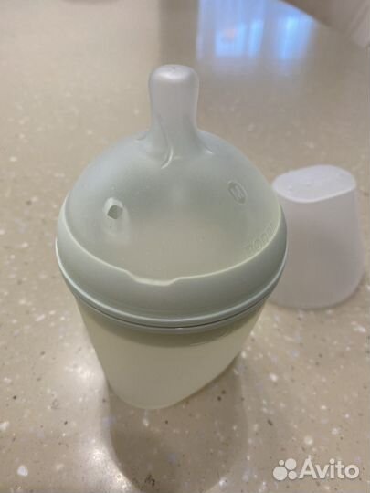 Бутылка силиконовая Borrn