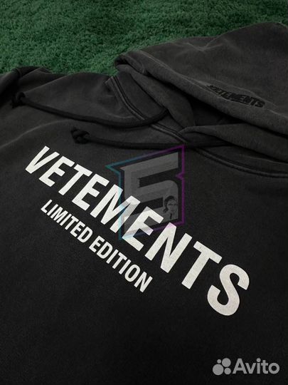 Худи Vetements