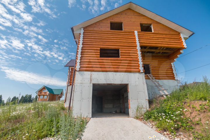 Дом 372,2 м² на участке 25 сот.