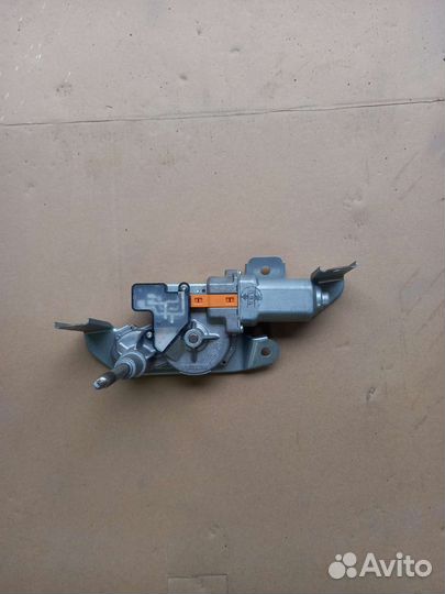 Планка задней двери хонда фит шатлл