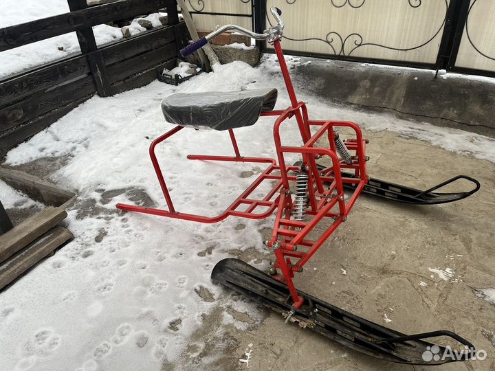 Рама мотоснегоката