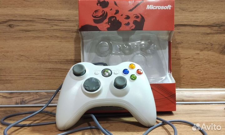 Геймпад Xbox 360 проводной
