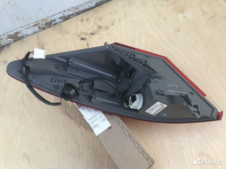 Фонарь задний Honda Civic