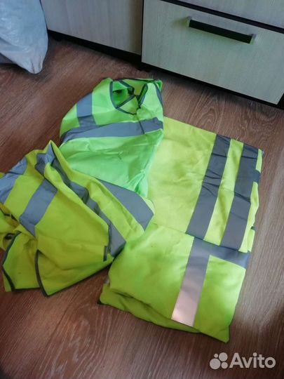 Светоотражающий жилет, новый