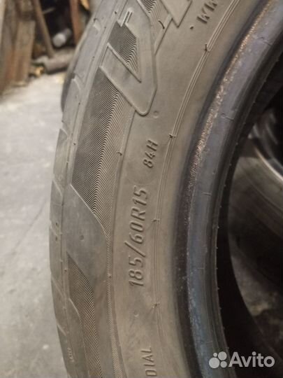 Viatti Strada Asimmetrico V-130 185/60 R15 84H