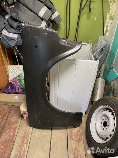 Крыло переднее правое ваз 2105,2107