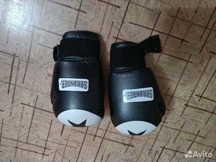 Боксерские перчатки детские 8 oz