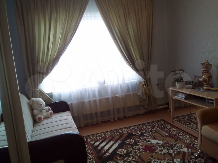 2-к. квартира, 54 м², 1/2 эт.