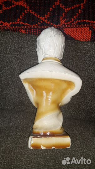 Бюст Владимира Высоцкого