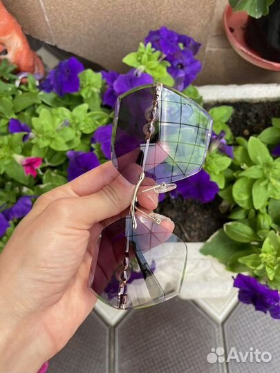 Солнцезащитные очки женские