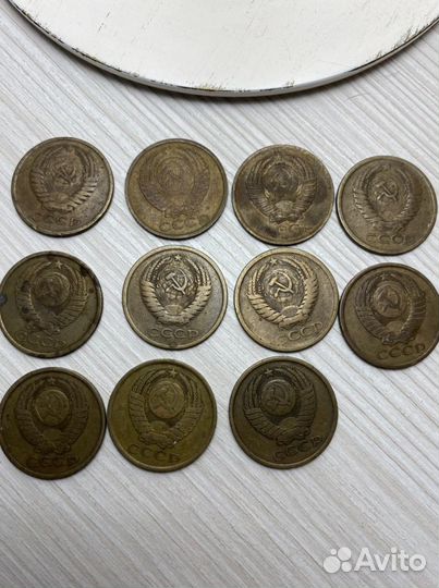 Разные монеты одним лотом