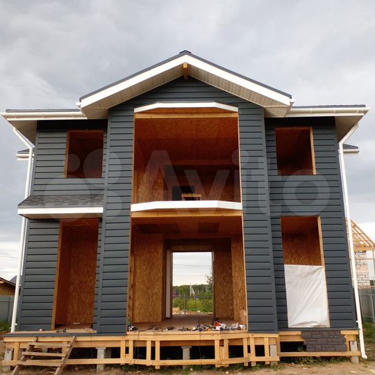 Дом 160 м² на участке 9,5 сот.