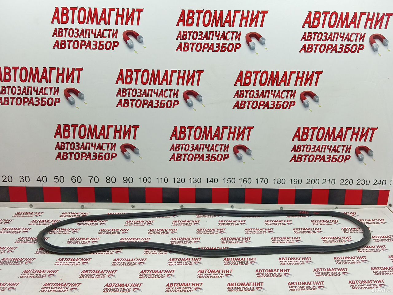 Уплотнитель крышки багажника Воях Фри Вояж Фри