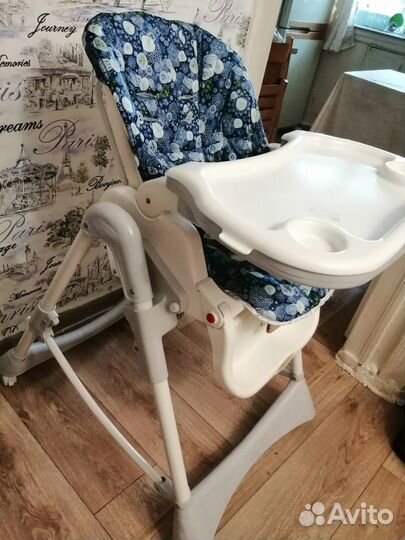 Продам стульчик для кормления happy baby classic