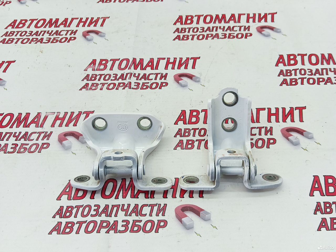 Петля двери задней правой Changan Uni-K