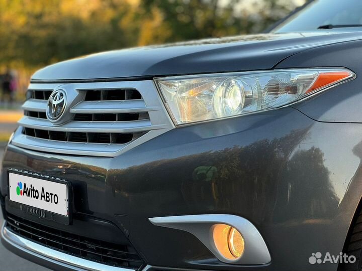 Toyota Highlander 3.5 AT, 2011, 242 000 км
