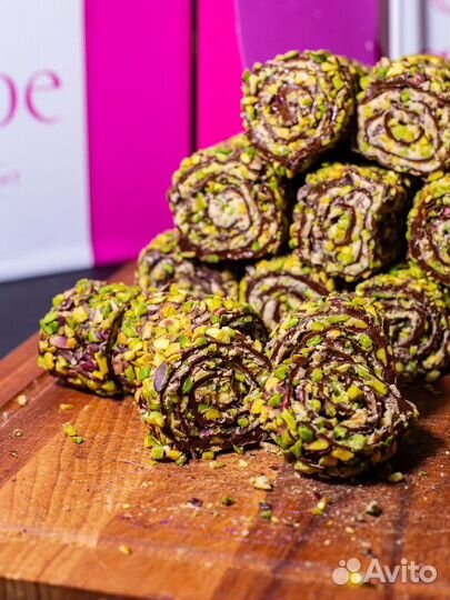 Опт и розница лукум с орехами и шоколадом