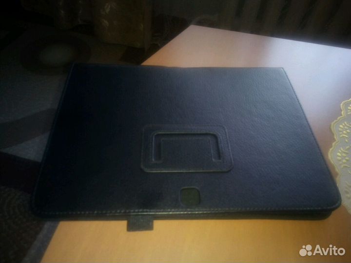 Чехол новый в упаковке для планшета samsung tab 3