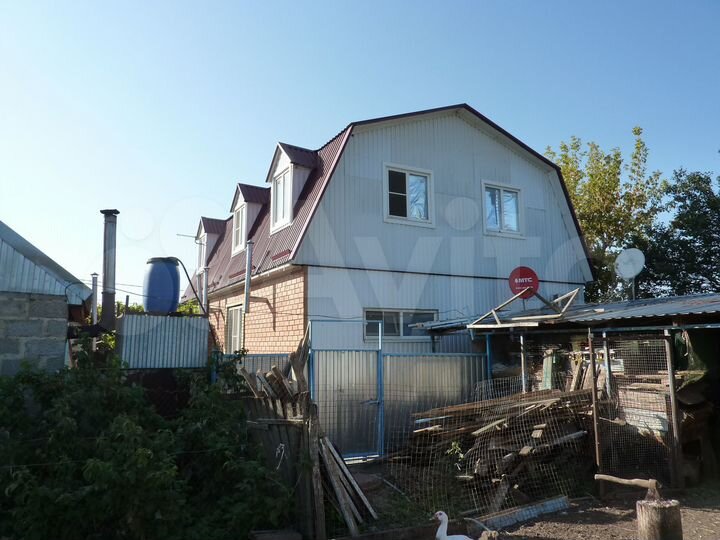 Дом 169 м² на участке 9,7 сот.