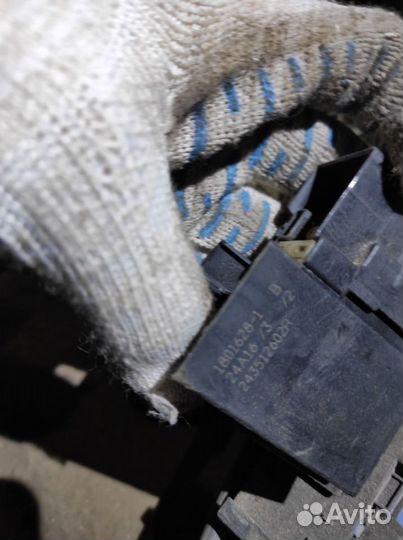 Проводка (коса) двигателя и салона Renault Logan 2