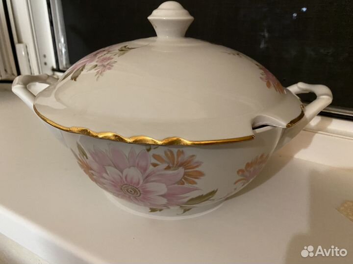 Супница СССР из сервиза Астры Хризантемы