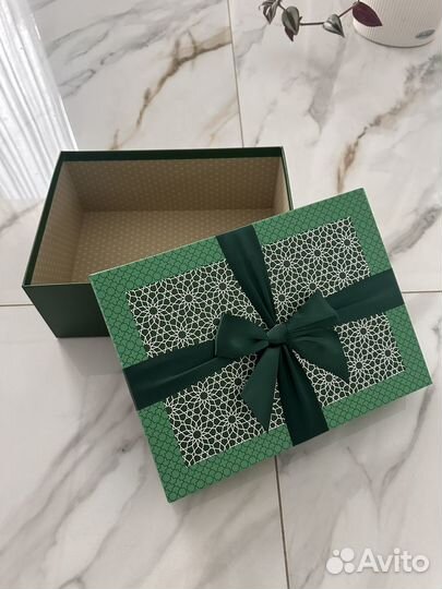 Коробка с бантом