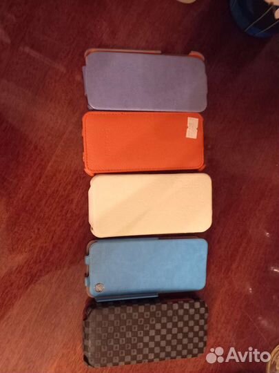 Чехлы для телефонов