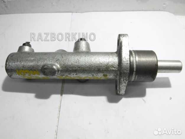 Цилиндр тормозной главный
