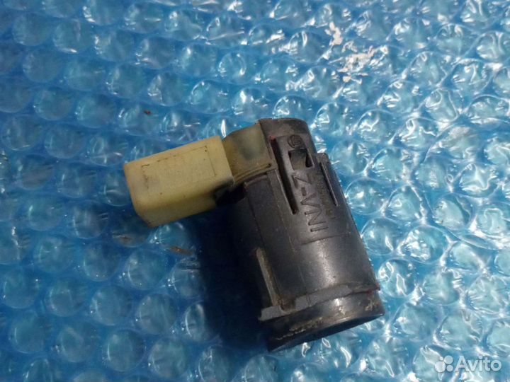 Датчик парковки Audi Skoda Volkswagen 7H0919275C
