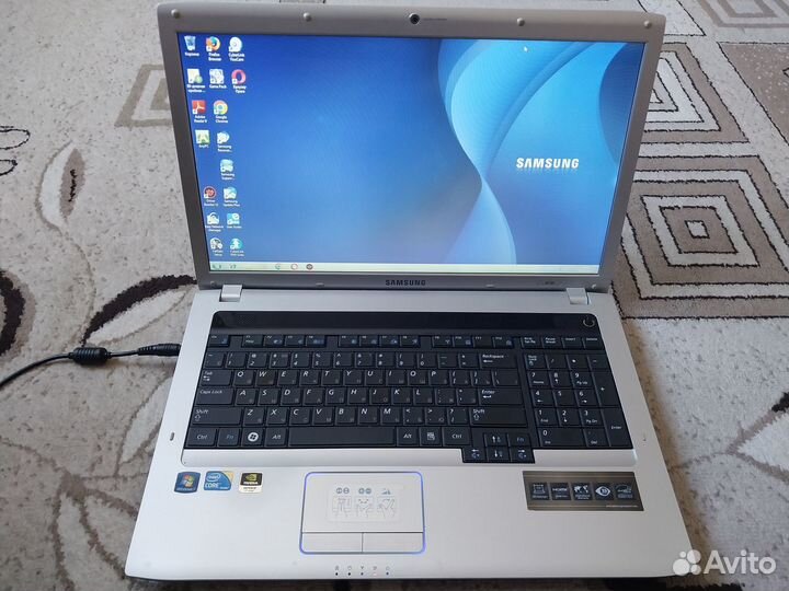 Ноутбук Samsung R730
