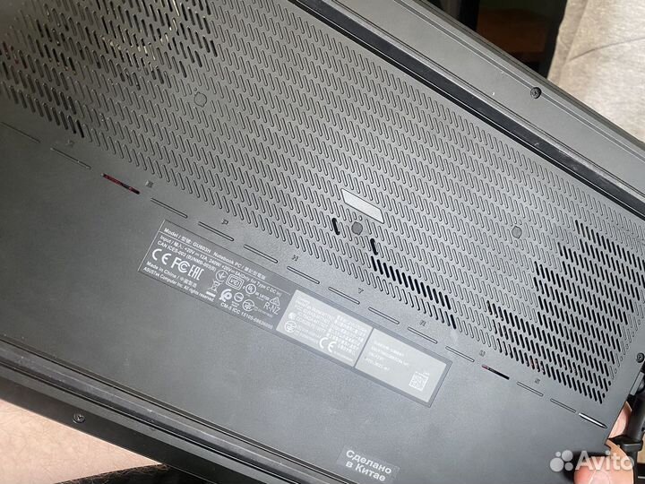 Asus ROG Zephyrus M16