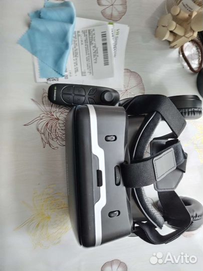 Vr очки с джойстиком для телефона