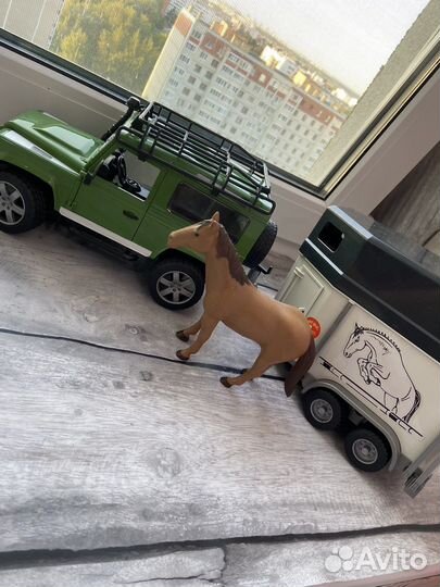 Внедорожник с прицепом Джип Bruder