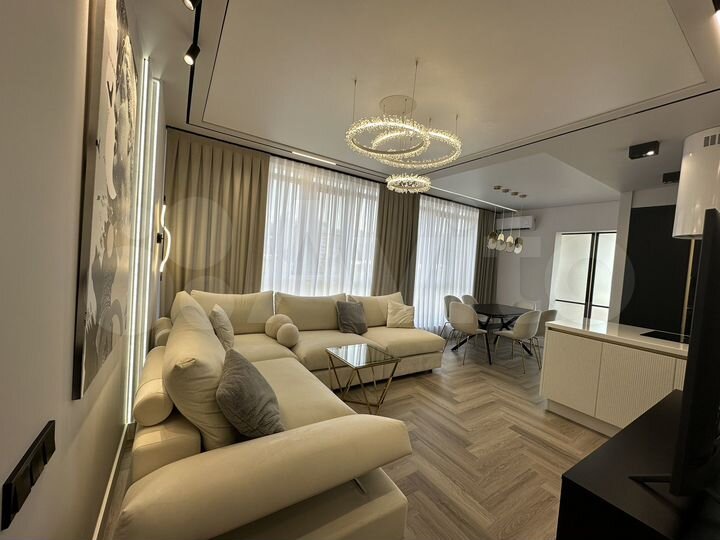 3-к. квартира, 77 м², 10/25 эт.