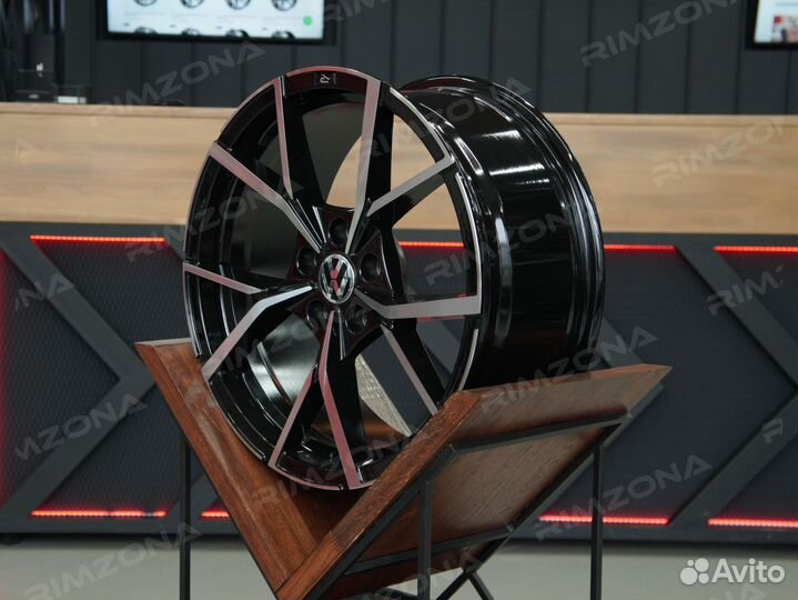 Литые диски Replica VV R20 для Volkswagen. Ндс