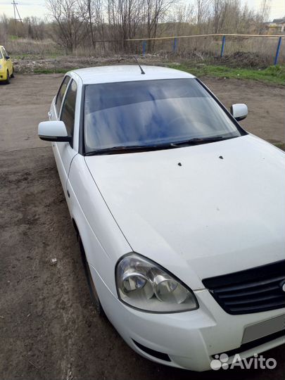 LADA Priora 1.6 МТ, 2011, 100 000 км